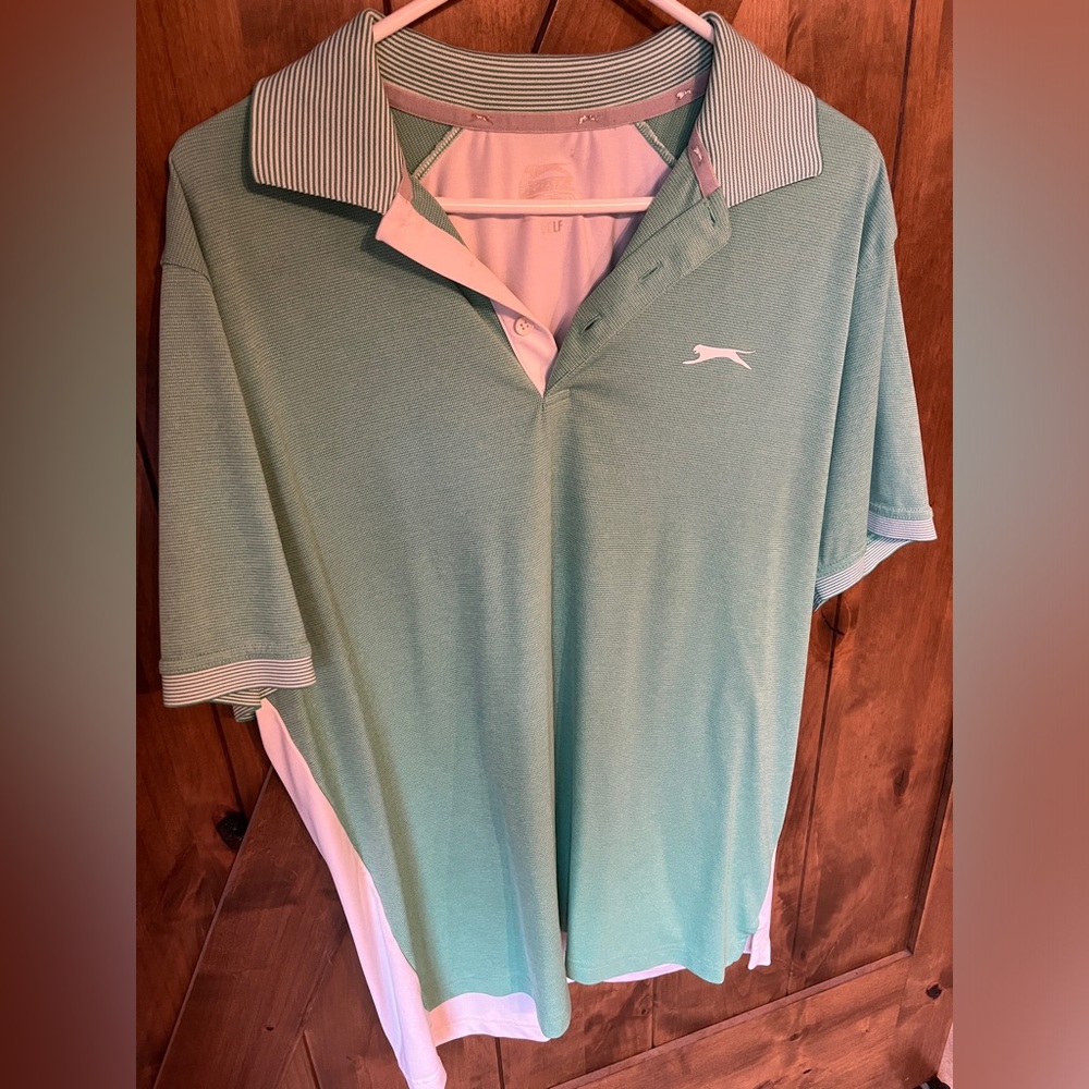 Slazenger men’s golf polo size large, green and white